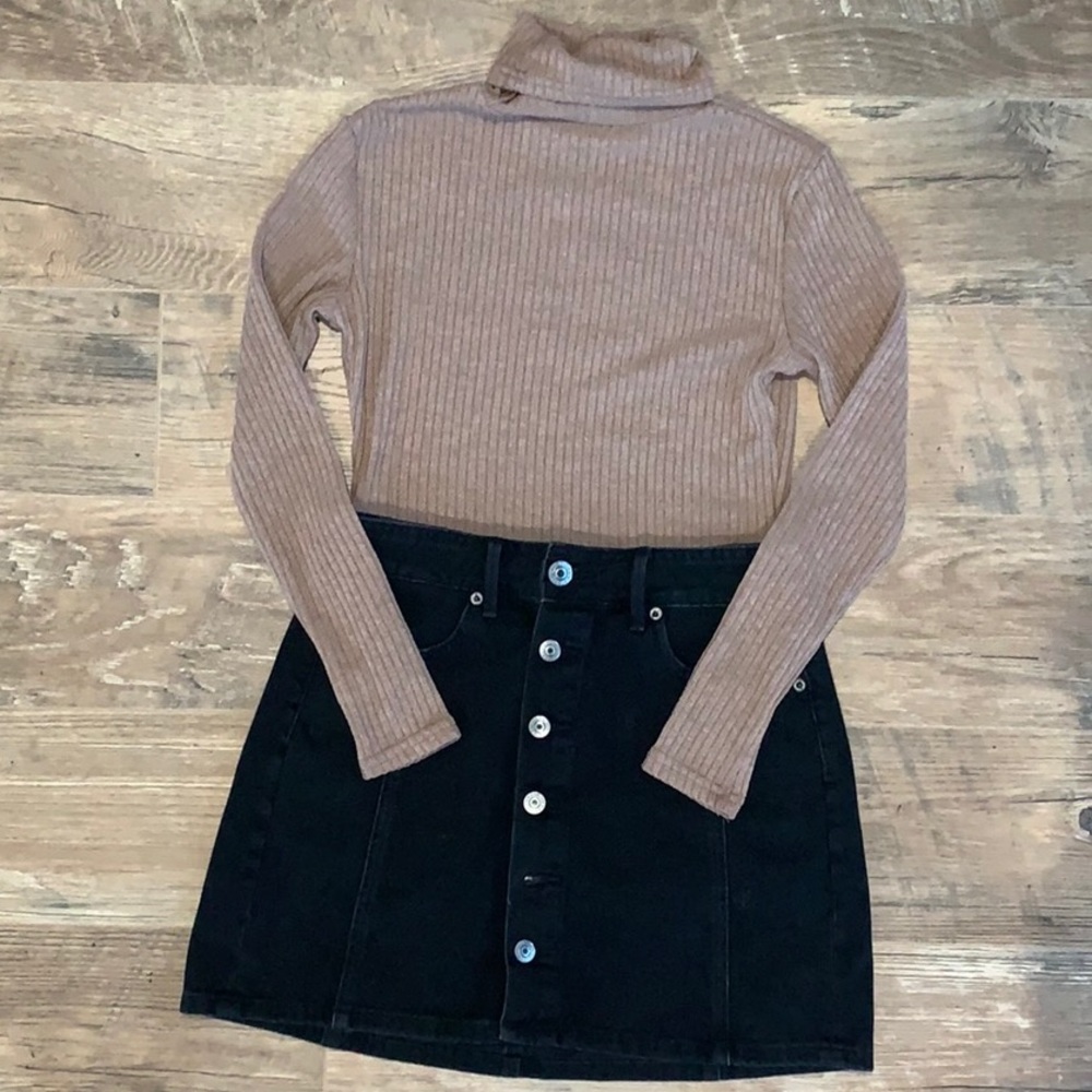 Turtle-neck bodysuit